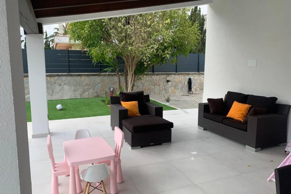 Amazing House Close To The Beach Port de Alcudia  Exterior photo